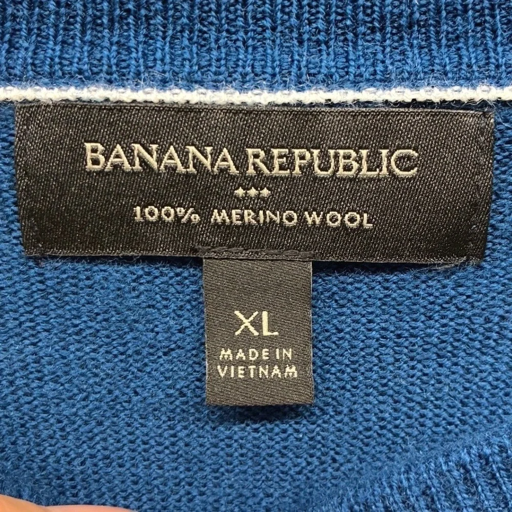 Banana Republic Merino Wool Sweater Mens XL Blue Raglan Crewneck Knit Business